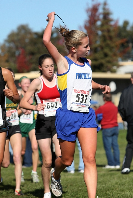 NCS XC D1 Girls-077.JPG - 2009 North Coast Section Cross Country Championships, Hayward High School, Hayward, California